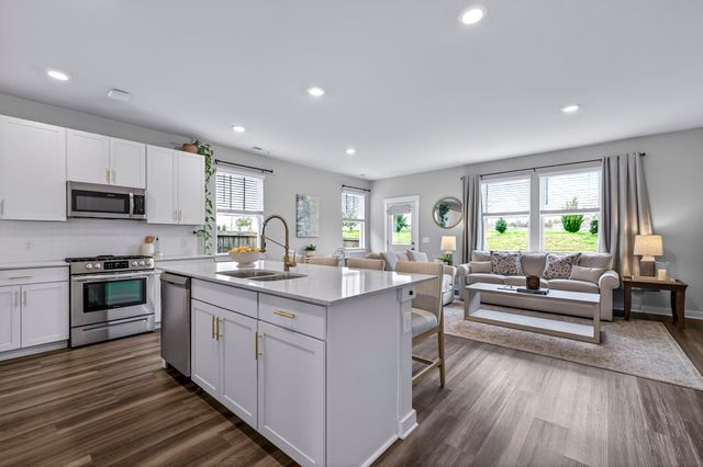 826 Ewell Farm Drive, Spring Hill, TN 37174