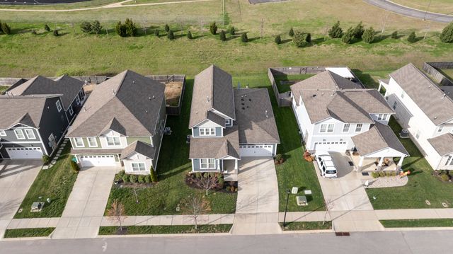 826 Ewell Farm Drive, Spring Hill, TN 37174