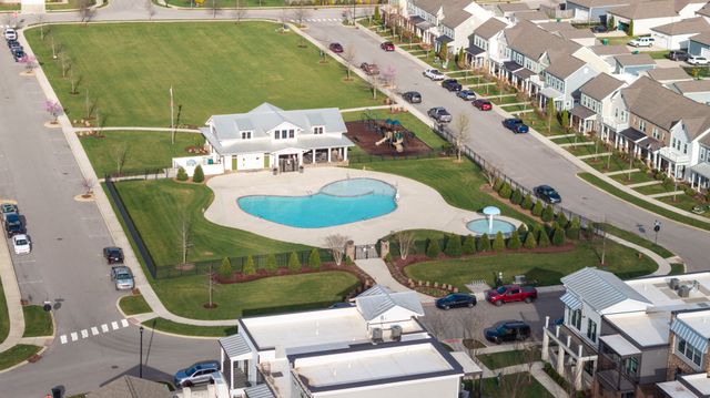 826 Ewell Farm Drive, Spring Hill, TN 37174