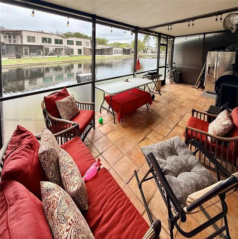 9717 N New River Canal Rd 406, Plantation, FL 33324