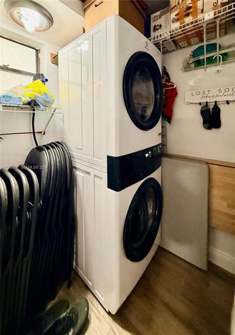 9717 N New River Canal Rd 406, Plantation, FL 33324