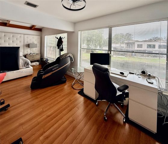 9717 N New River Canal Rd 406, Plantation, FL 33324