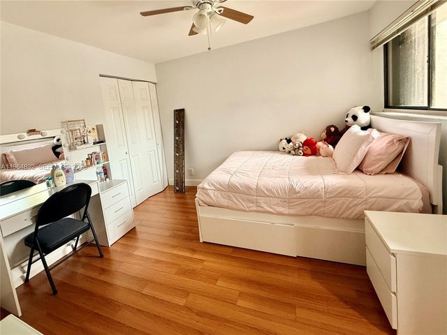 9717 N New River Canal Rd 406, Plantation, FL 33324