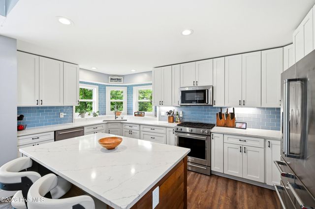 629 Hughes Road, Hampstead, NC 28443