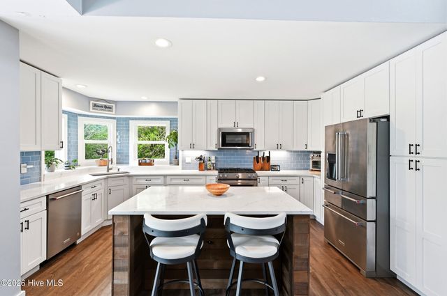 629 Hughes Road, Hampstead, NC 28443