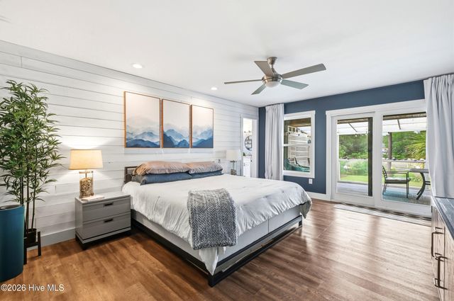 629 Hughes Road, Hampstead, NC 28443