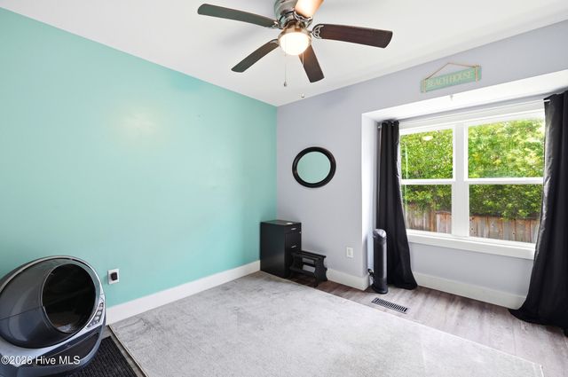 629 Hughes Road, Hampstead, NC 28443