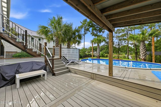 629 Hughes Road, Hampstead, NC 28443