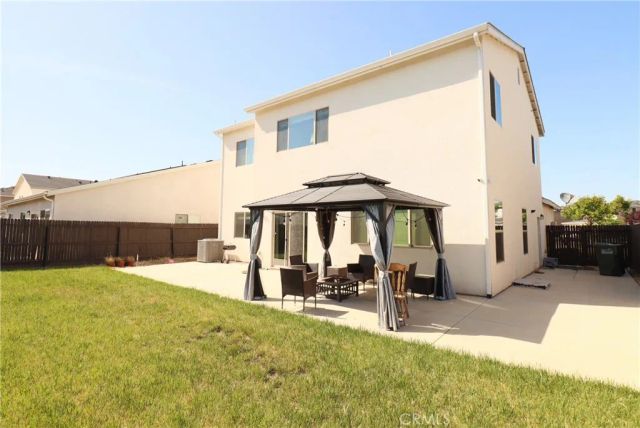 2482 Valdes Dr, Merced, CA 95340