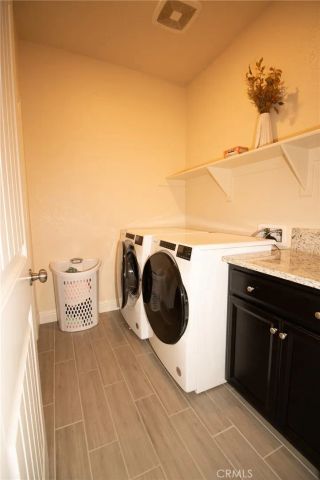 2482 Valdes Dr, Merced, CA 95340