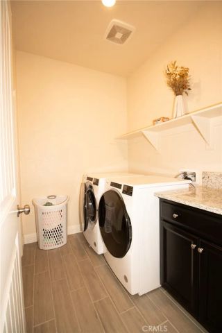 2482 Valdes Dr, Merced, CA 95340