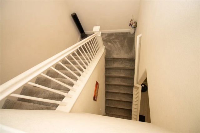 2482 Valdes Dr, Merced, CA 95340