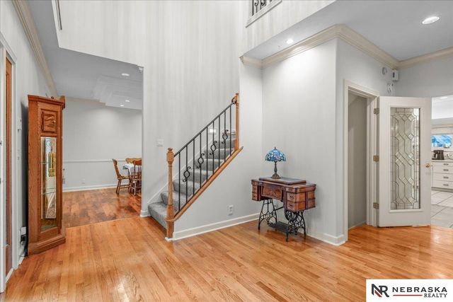 16767 J Circle, Omaha, NE 68135