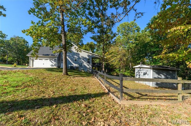 21093 Layla Road, Waynesville, MO 65583