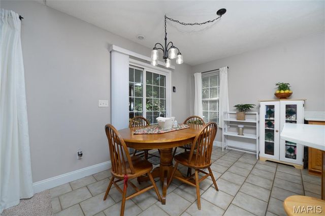 21093 Layla Road, Waynesville, MO 65583