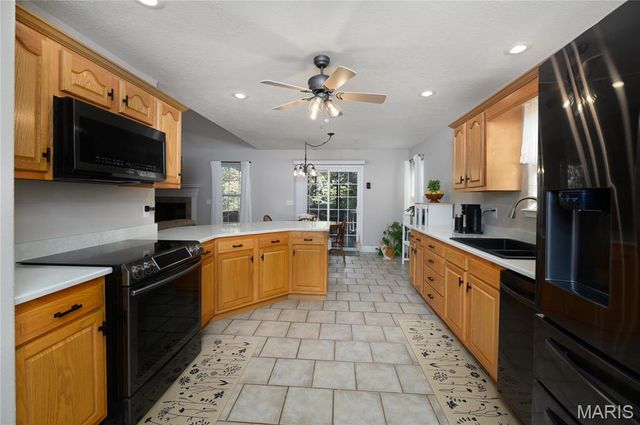 21093 Layla Road, Waynesville, MO 65583