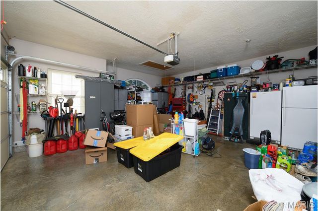 21093 Layla Road, Waynesville, MO 65583