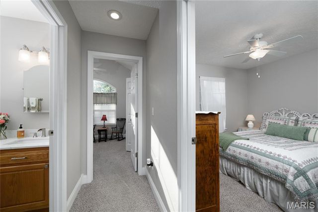 21093 Layla Road, Waynesville, MO 65583