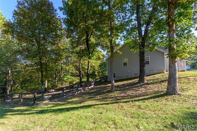 21093 Layla Road, Waynesville, MO 65583