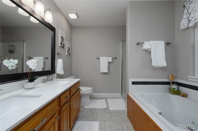 21093 Layla Road, Waynesville, MO 65583