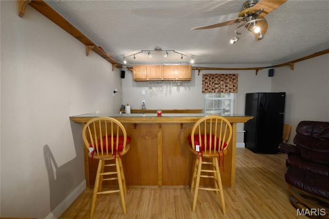 21093 Layla Road, Waynesville, MO 65583