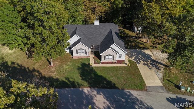 21093 Layla Road, Waynesville, MO 65583