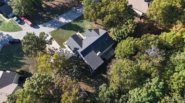 21093 Layla Road, Waynesville, MO 65583