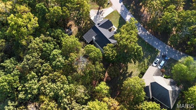 21093 Layla Road, Waynesville, MO 65583