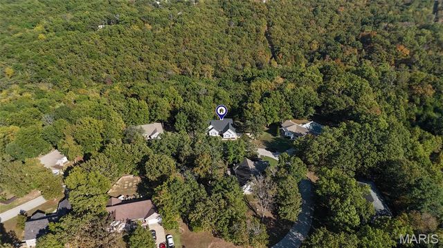 21093 Layla Road, Waynesville, MO 65583