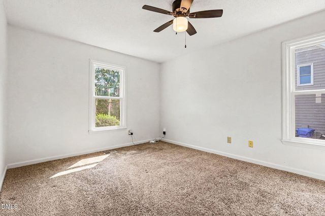 805 Hepplewhite Court, Fuquay Varina, NC 27526