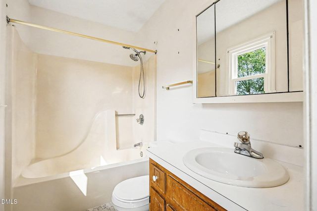 805 Hepplewhite Court, Fuquay Varina, NC 27526