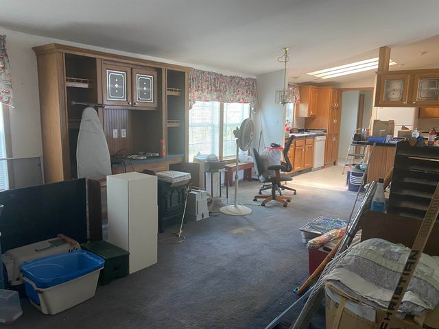 30 Stacey Avenue, Seabrook, NH 03874