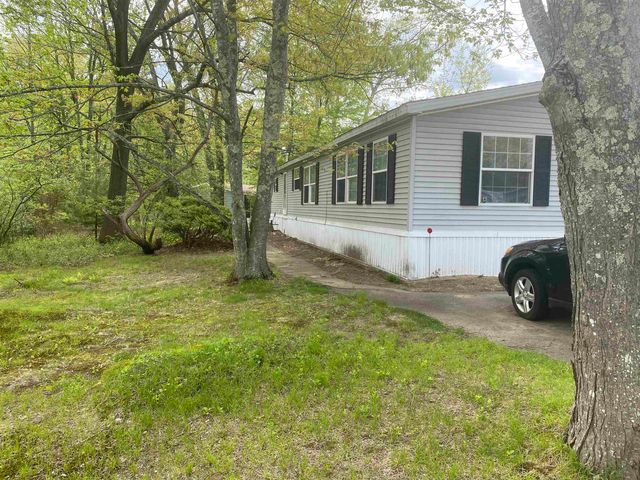 30 Stacey Avenue, Seabrook, NH 03874