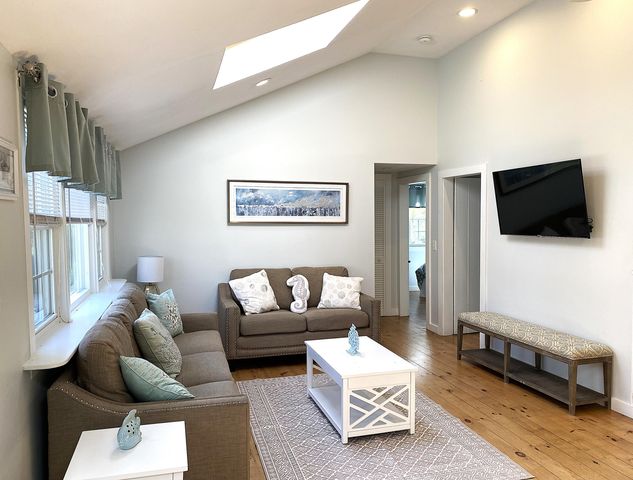 8 Wharf Avenue, Mashpee, MA 02649