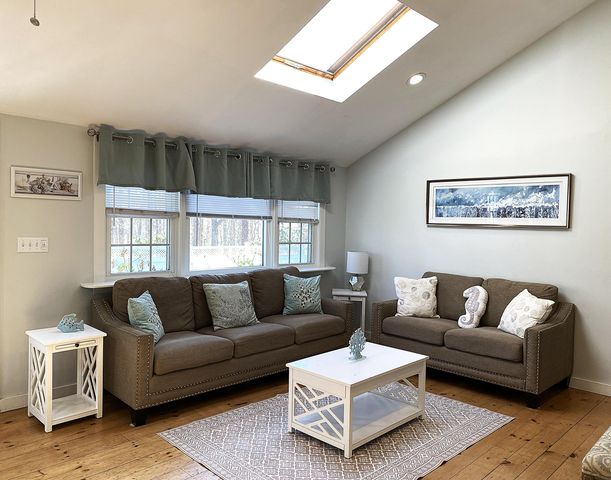 8 Wharf Avenue, Mashpee, MA 02649