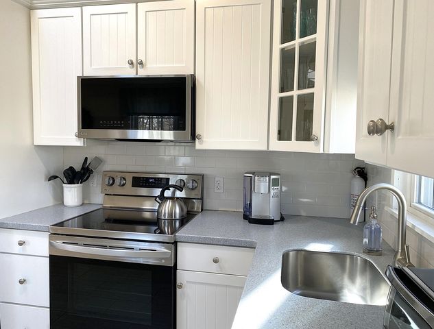 8 Wharf Avenue, Mashpee, MA 02649