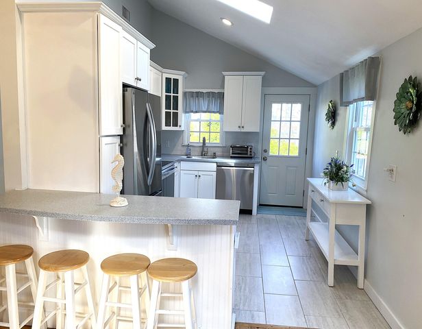8 Wharf Avenue, Mashpee, MA 02649