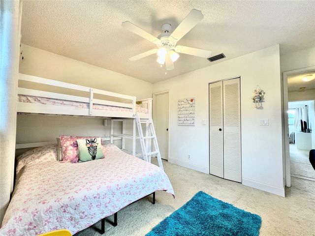 7750 NW 79th Avenue H5, Tamarac, FL 33321