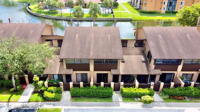 7750 NW 79th Avenue H5, Tamarac, FL 33321