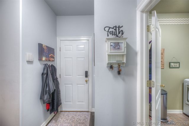 9526 S 85th East Avenue, Tulsa, OK 74133