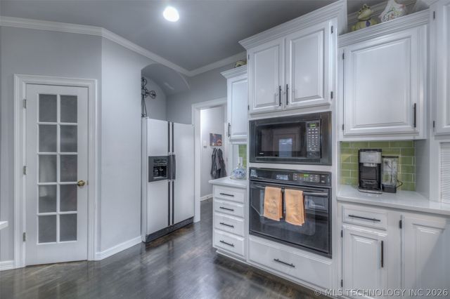 9526 S 85th East Avenue, Tulsa, OK 74133