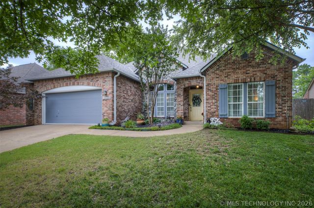 9526 S 85th East Avenue, Tulsa, OK 74133