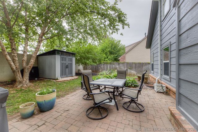 9526 S 85th East Avenue, Tulsa, OK 74133
