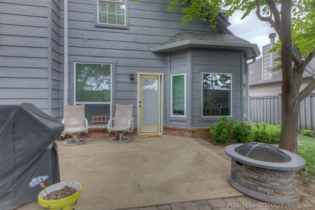 9526 S 85th East Avenue, Tulsa, OK 74133