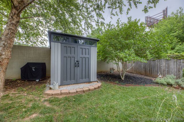 9526 S 85th East Avenue, Tulsa, OK 74133