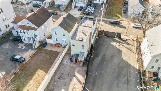 387 Blatchley Avenue, New Haven, CT 06513