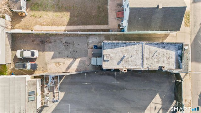 387 Blatchley Avenue, New Haven, CT 06513