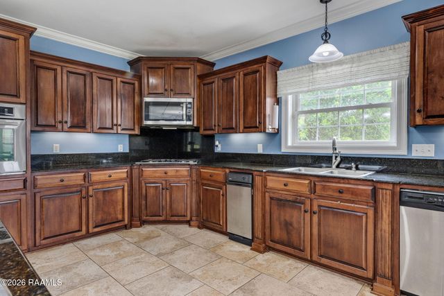 141 St Hubert Street, Opelousas, LA 70570
