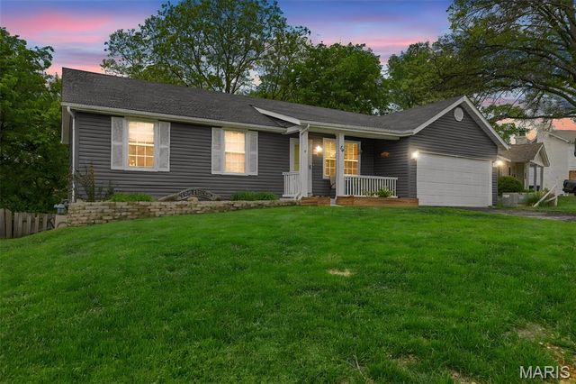 20 Shagbark Court, St Charles, MO 63376