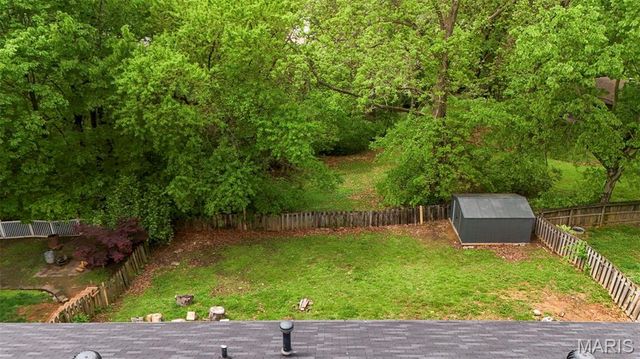 20 Shagbark Court, St Charles, MO 63376